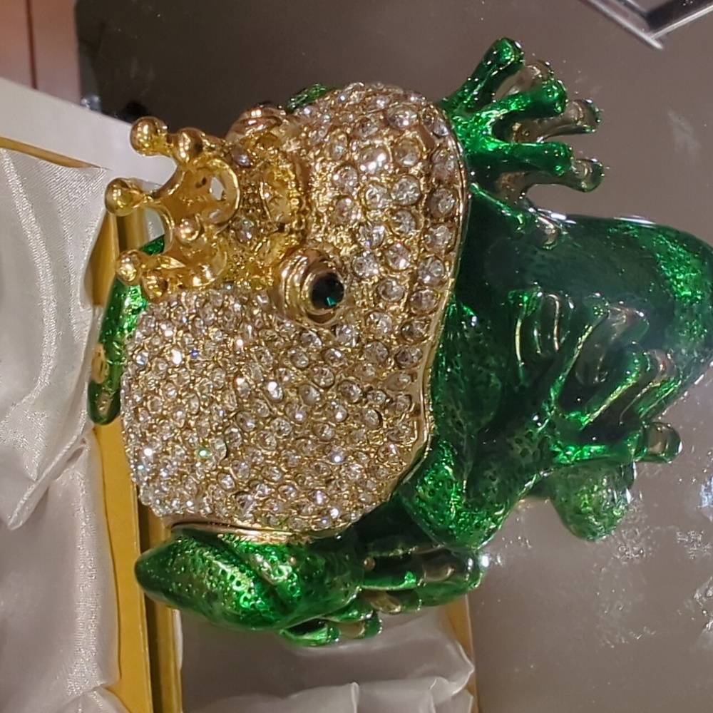 Frog Prince Tchotchke Jewelry Trinket Box NIB - Picture 4 of 6